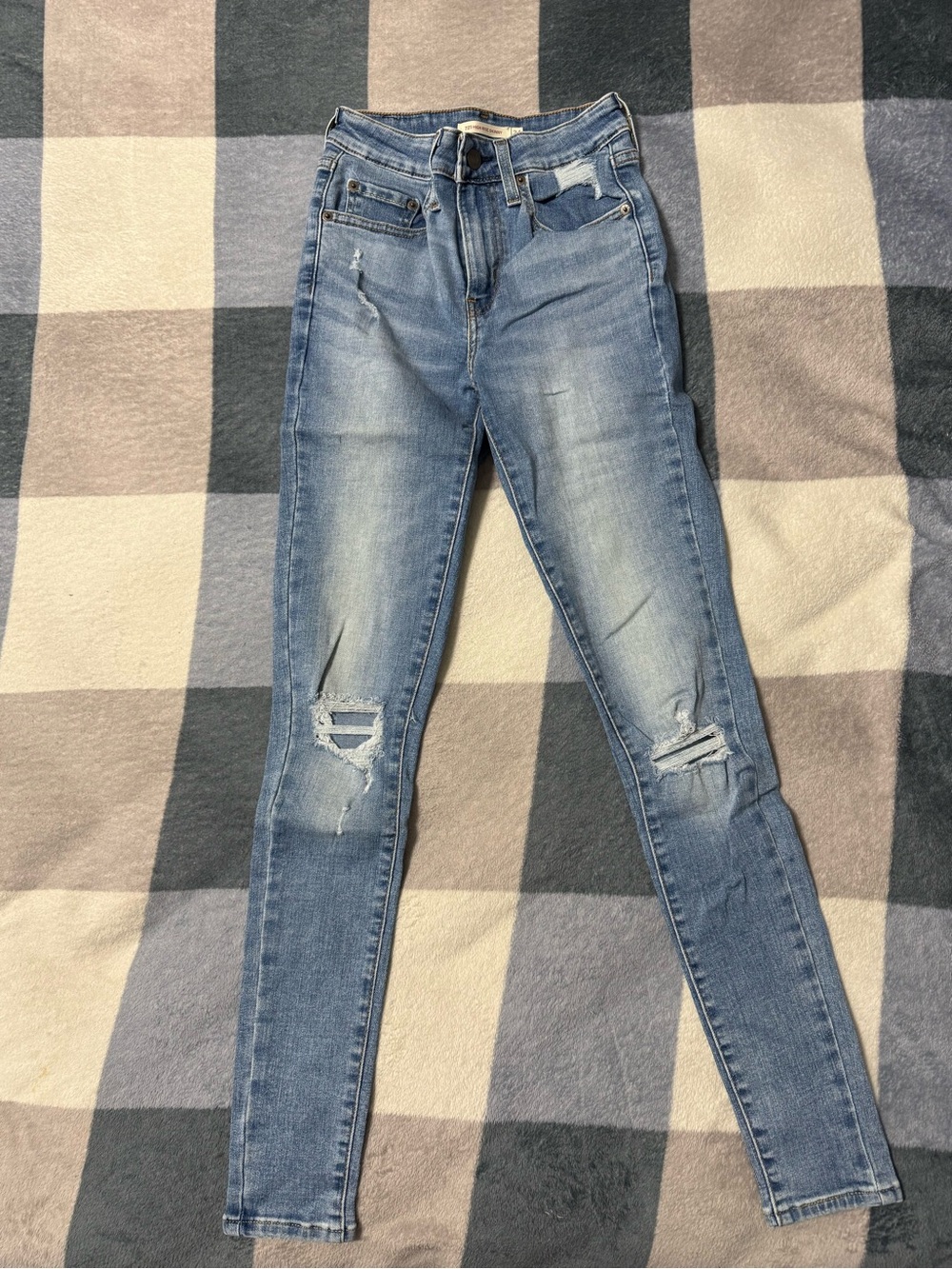 Classic High-Rise Distressed Women's Jeans - Light Blue